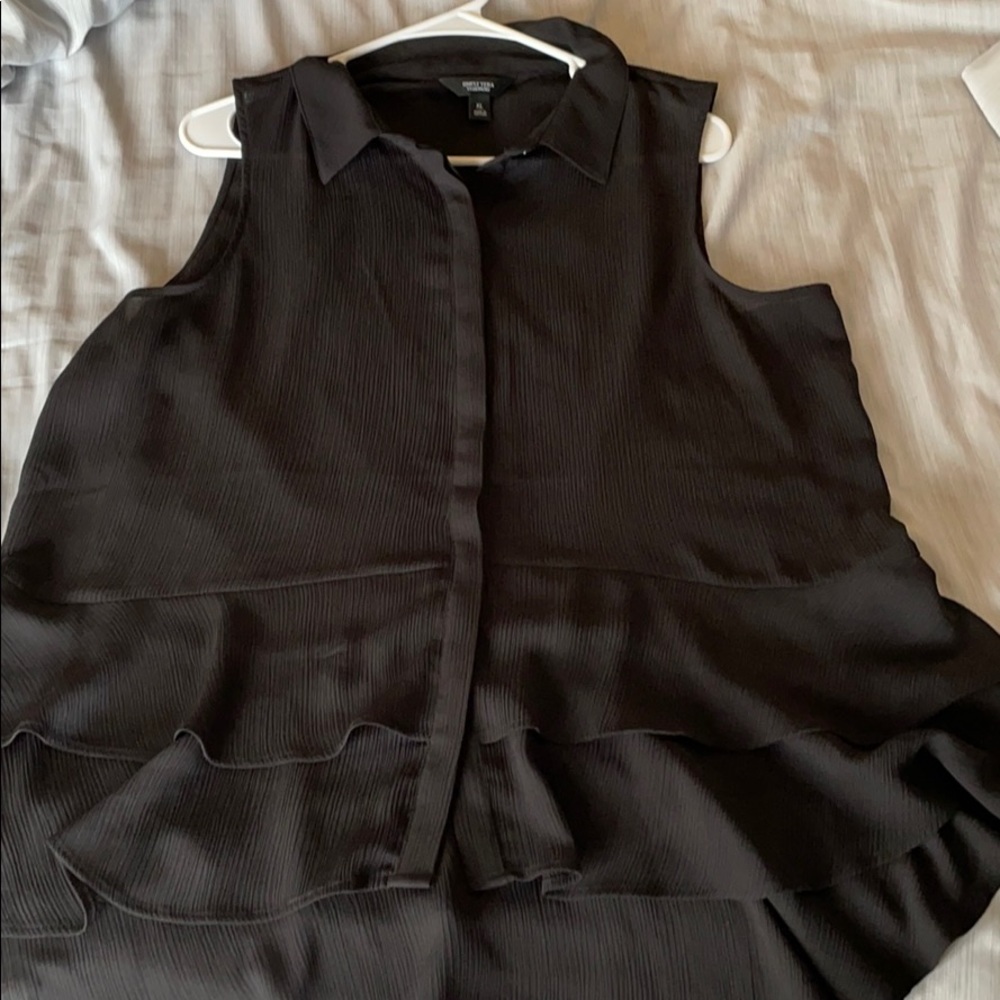 VeraWang ruffle sleeveless blouse xl